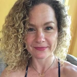 Meet your Posher, Alison